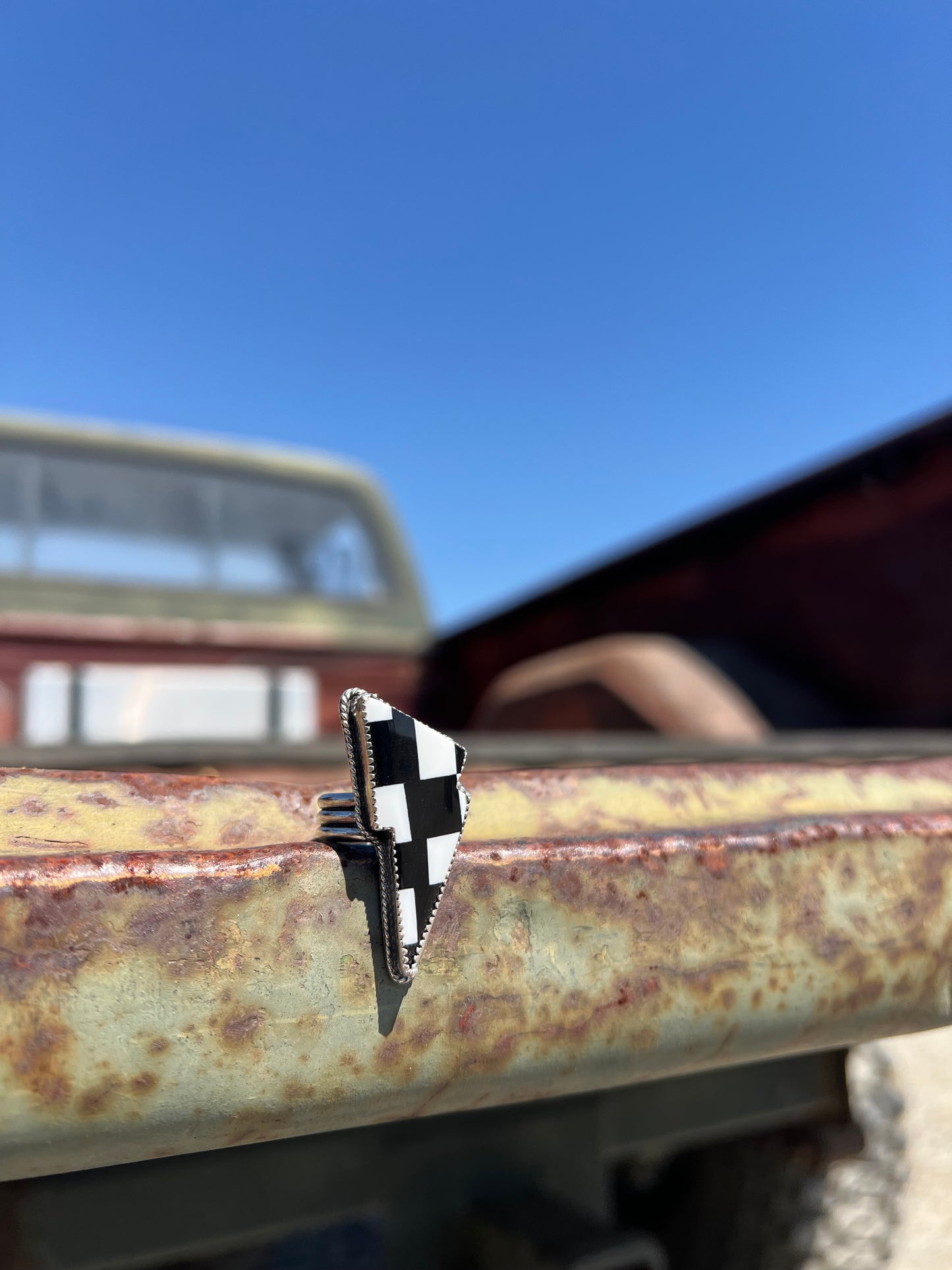 Checkered Bolt ⚡️