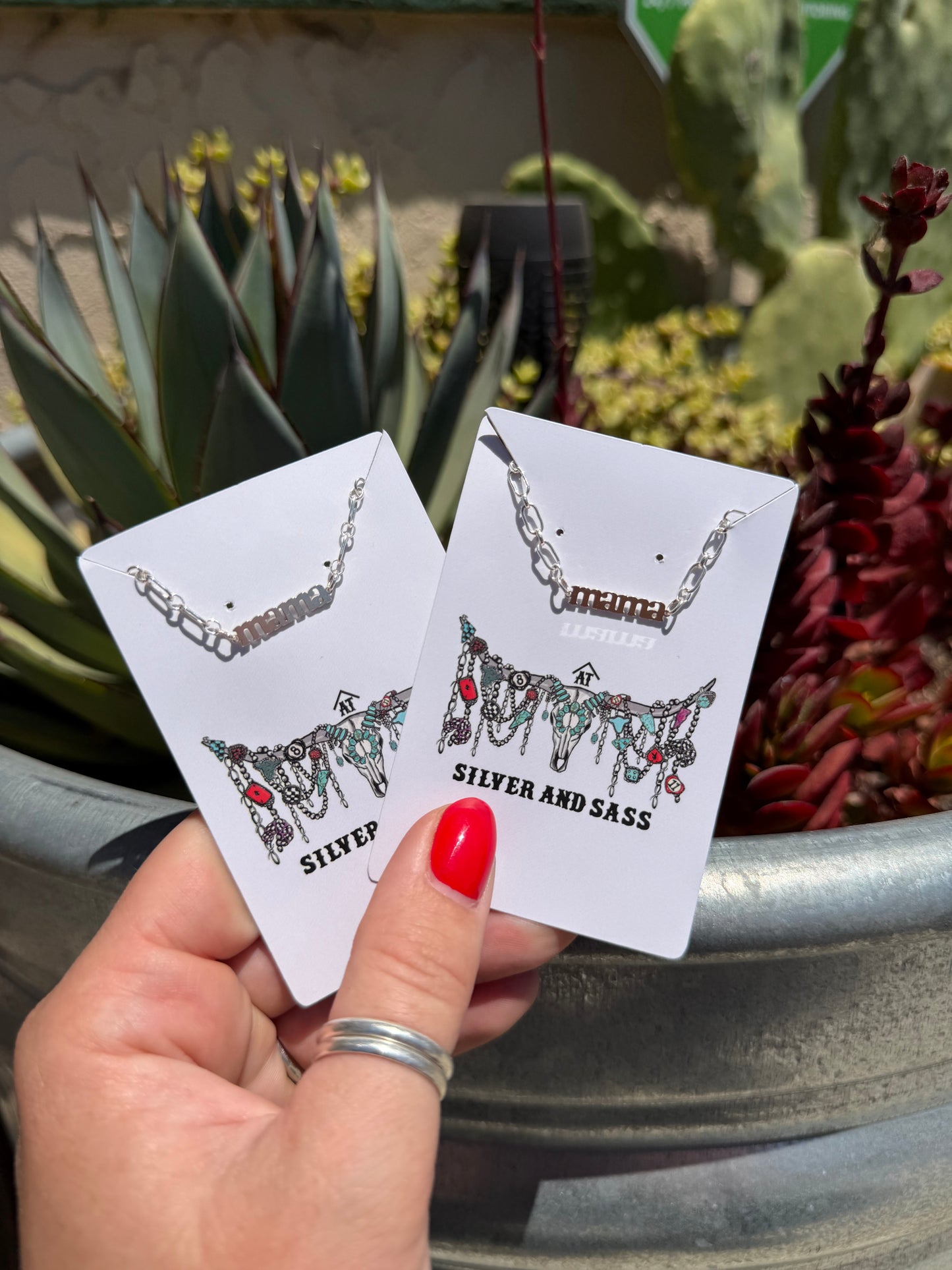 Mama Necklace